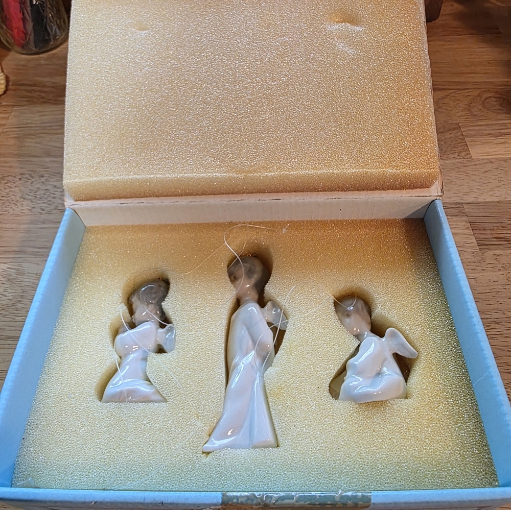 Vintage LLADRO Miniangelitos 1:604 Mini Angels w/Box